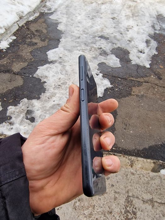 Срочная продажа 4/128гб