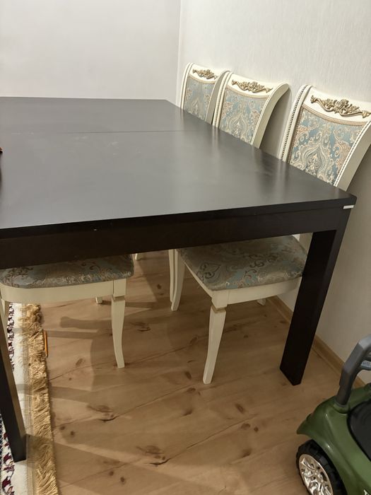 Продам стол из дерева