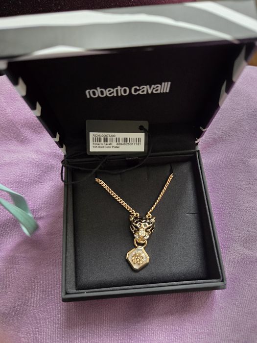 Medalion Robero Cavalli nou