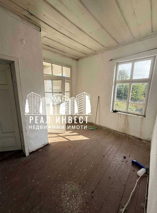 Продавам къща в Бодрово