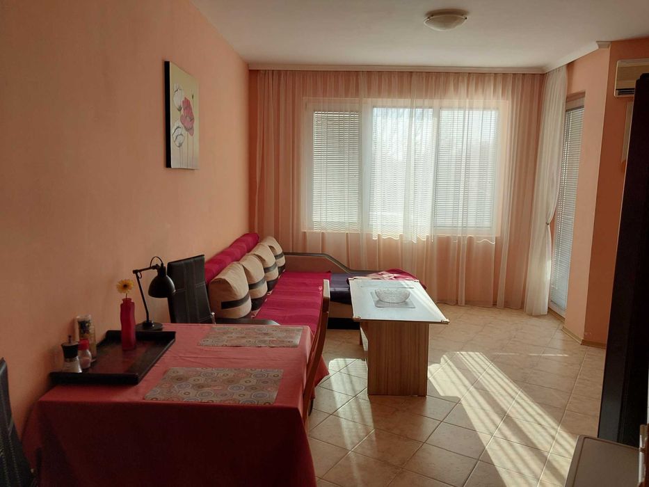 Продава се Двустаен апартамент в к.к. Слънчев бряг - 71 кв.м за 1085 €/кв.м - Снимка #4