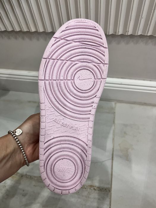 Кроссовки  для девочки Nike
