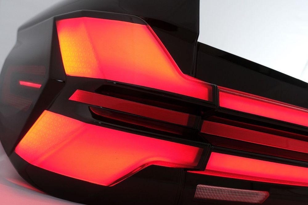 Stopuri Full LED compatibil cu BMW X5 F15 (2013-2018) Conversie la G05