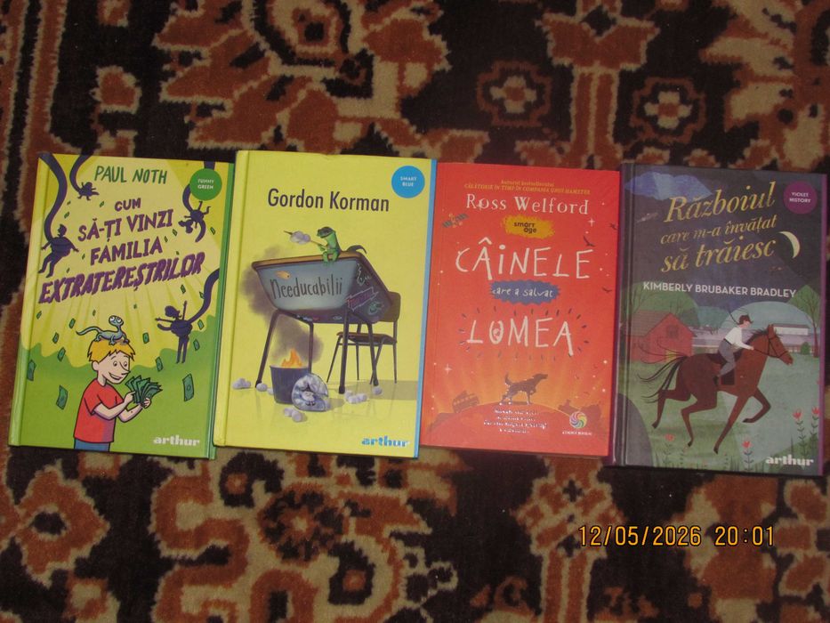 Vand Set Carti pentru lectura scolara