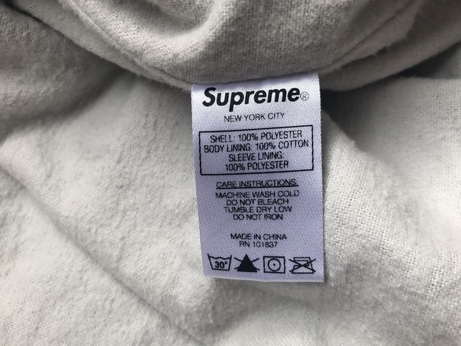 Supreme Flag Bomber Jacket ОРИГИНАЛНО мъжко яке - L DEADSTOCK / RARE