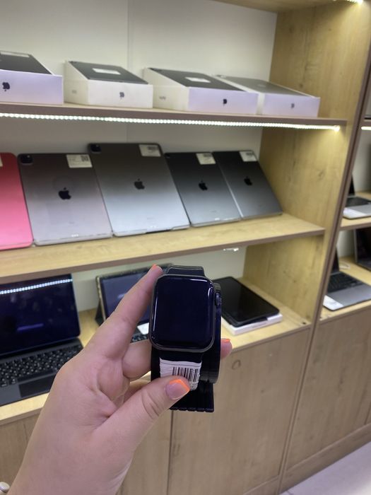 Смартчасы Apple watch SE