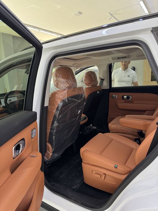 Leapmotor C16 200 km Gibrid