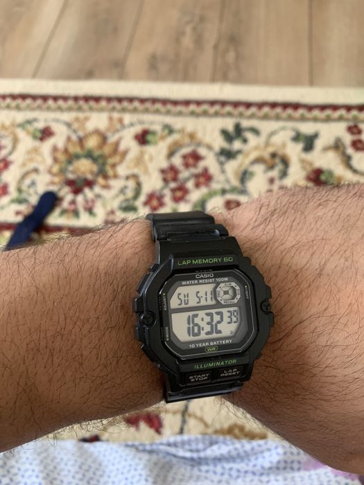 Часы casio новые