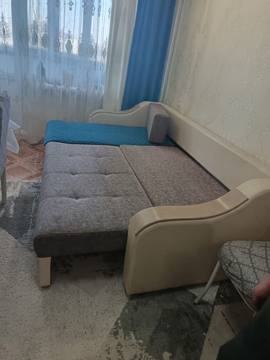Продам диван б/у