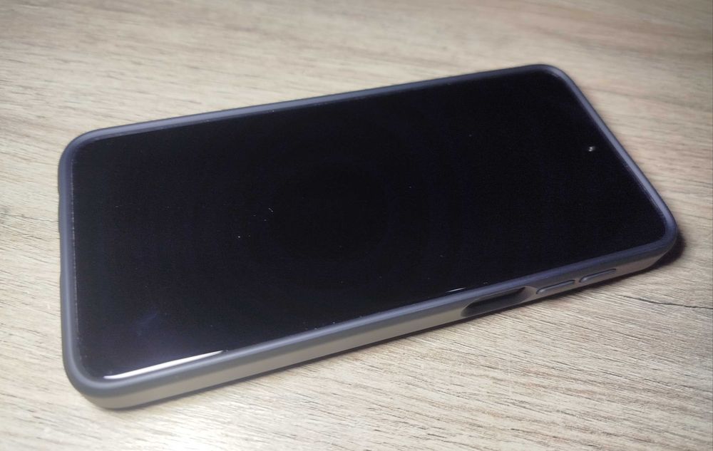 Телефон Motorola Moto G53 перфектен + Нов калъф