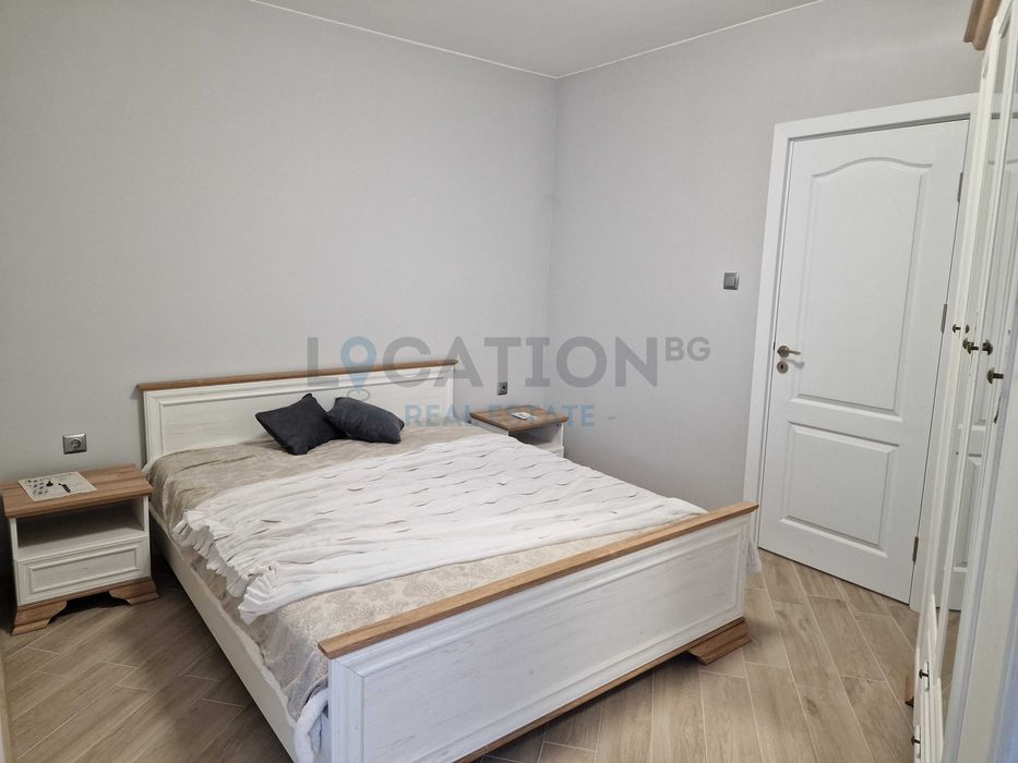 Продава се Тристаен апартамент в Варна, Погреби - 95 кв.м за 1999 €/кв.м - Снимка #4