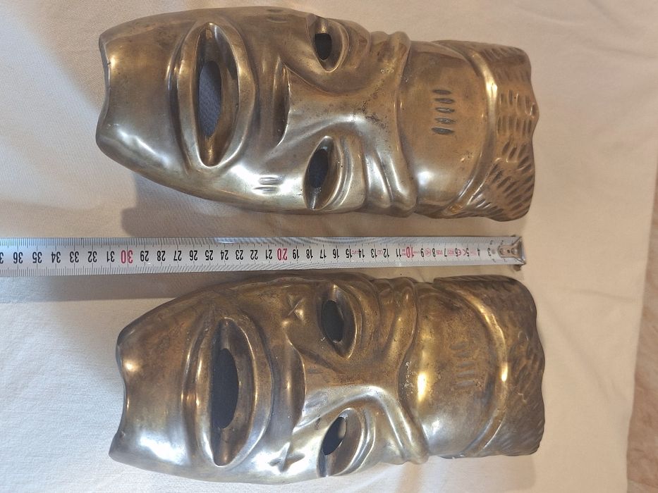 Големи тежки бронзови маски Тайланд