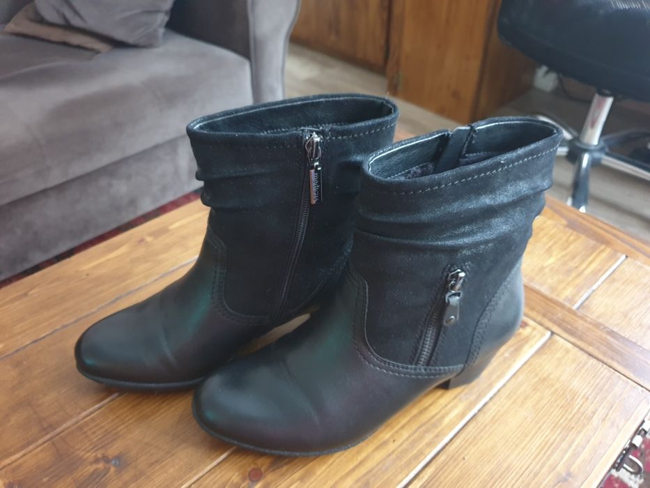 Ghete piele negre