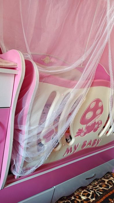 Bolalar uchun yangi kravatcha