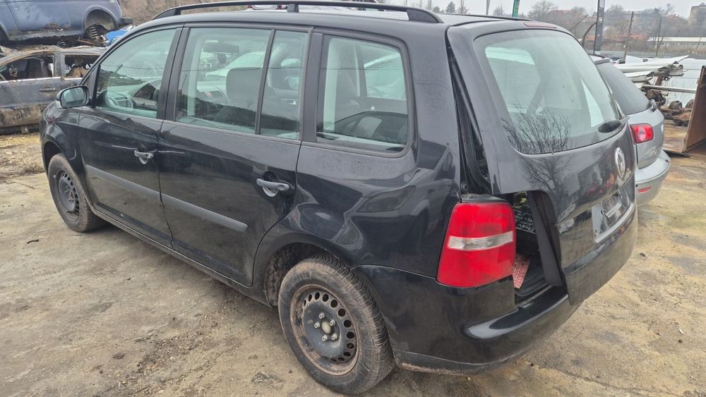 Продавам Volkswagen tauran 1.9 tdi