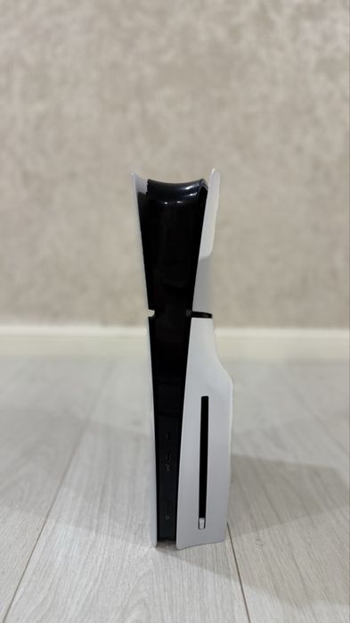 Продам playstation 5 в отличном состоянии,почти новый