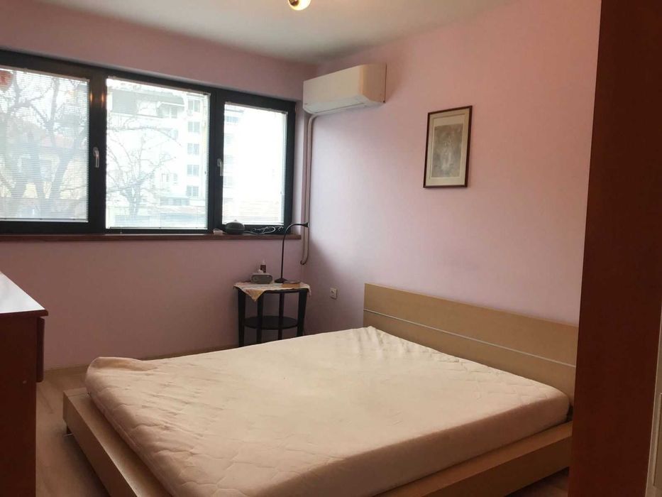 Продава се Тристаен апартамент в Пловдив, Христо Смирненски - 105 кв.м за 1166 €/кв.м - Снимка #4