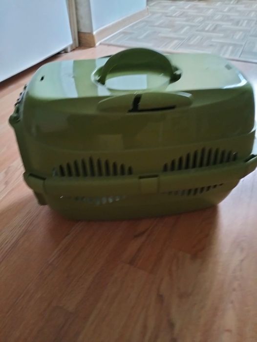 Контейнер для переноски животных