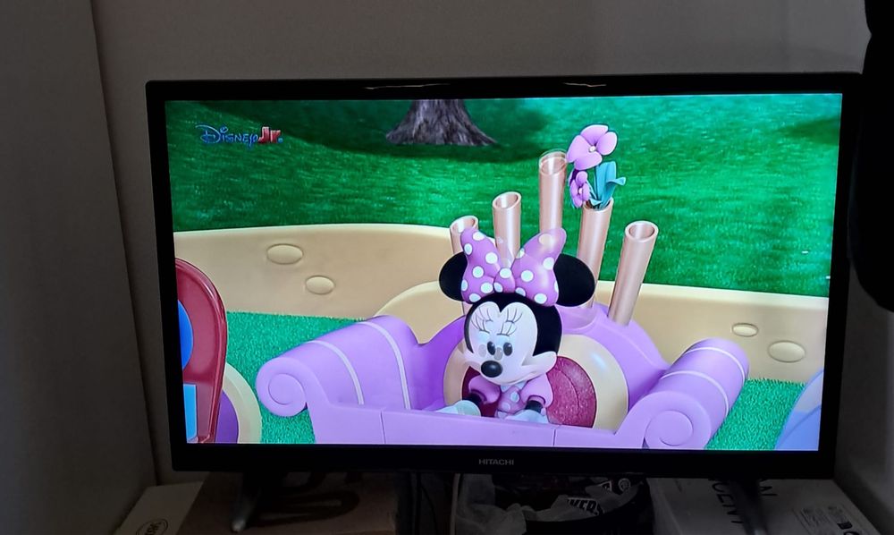 Hitachi, TV non smart, Led, diagonala 80 cm