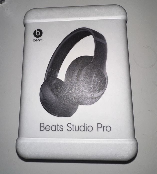 Beats Studio Pro