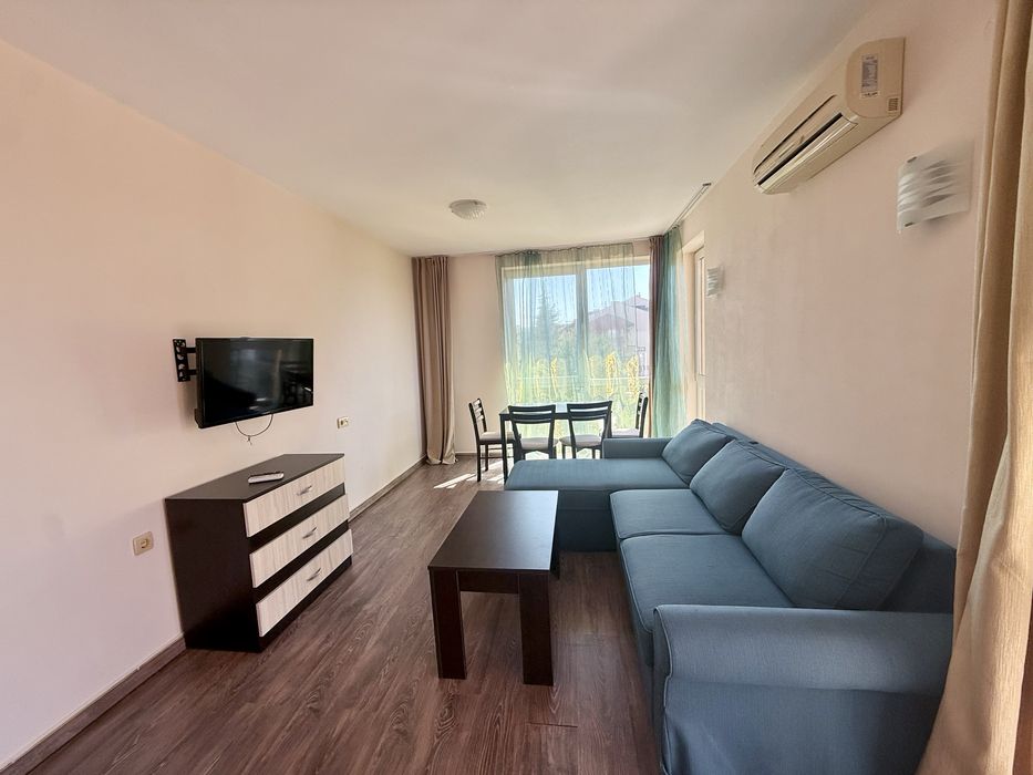 Дава се под наем Двустаен апартамент в Свети Влас - 68 кв.м за 105000 € - Снимка #3