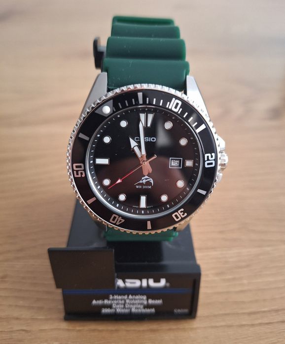 Часовник Casio MDV-106-1AVCF Duro Black 44мм. + 5 каишки