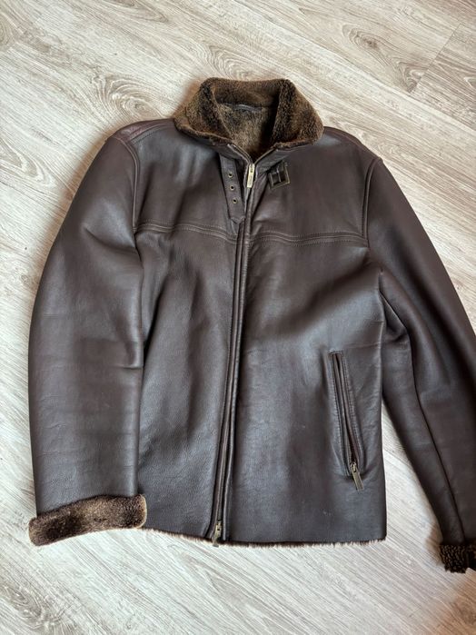 Cojoc Armani , 56  bărbătesc 300 eur