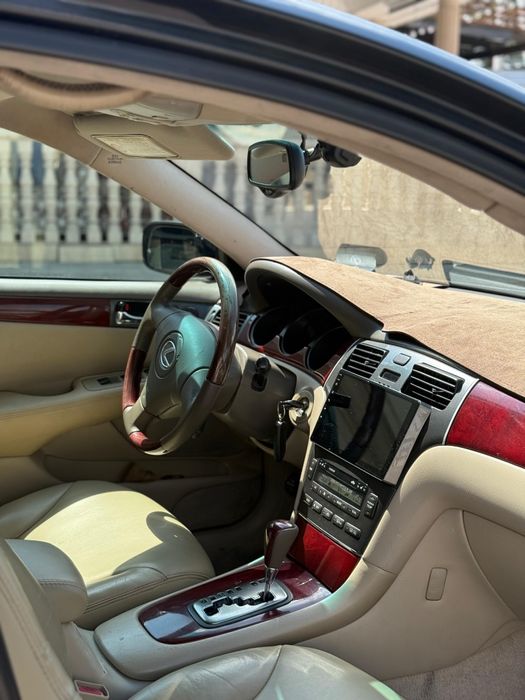 Продам Lexus ES 300