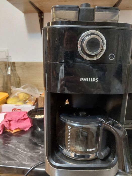 Cafetiera Philips Grind & Brew HD7762/00