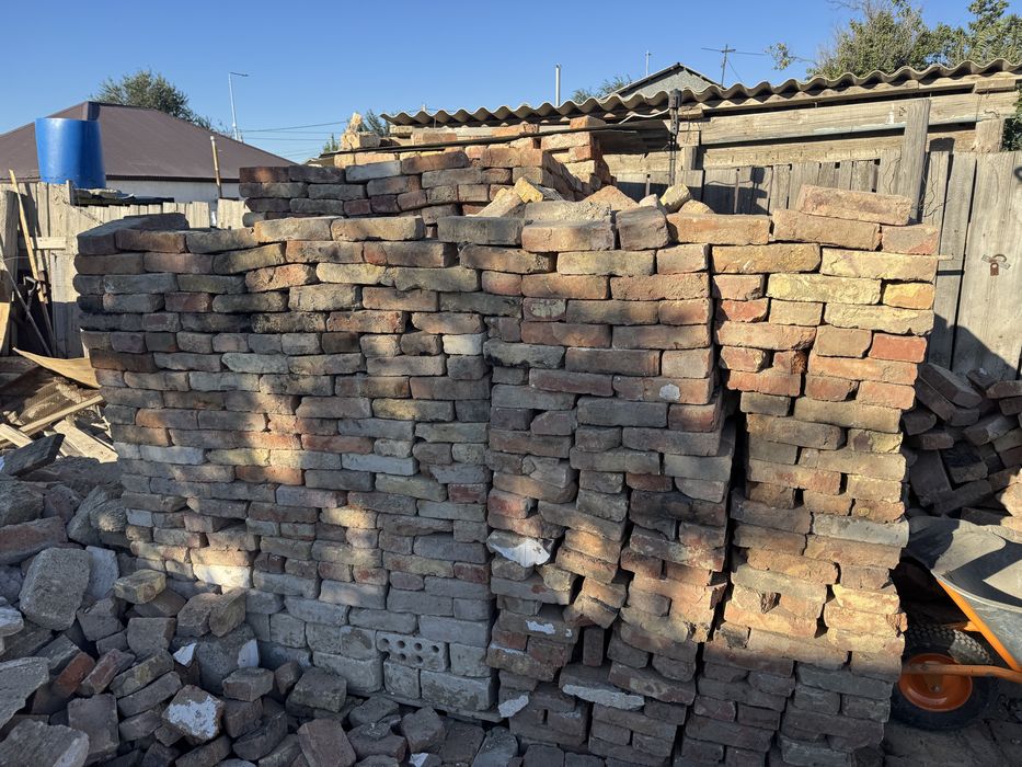 Продам красная керпеч