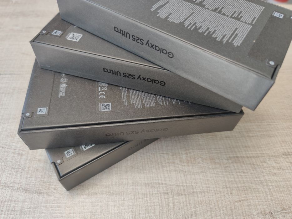 НОВ! Samsung Galaxy S25 Ultra 5G 512GB Grey 2г. Гаранция!