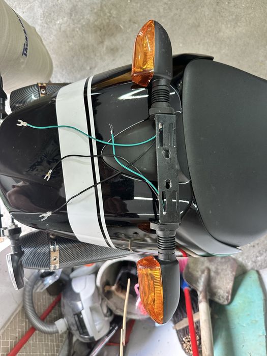 Semnalizari motocicleta,scuter cu suport