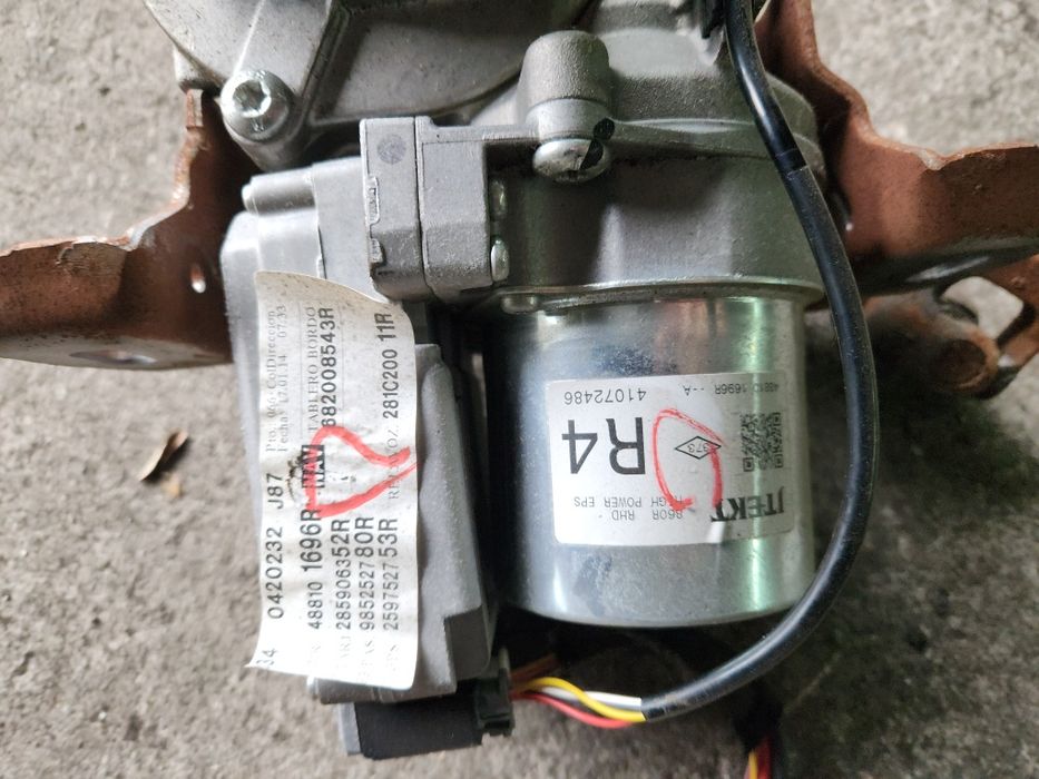 Електроyсилвател за волан за Renault Capture