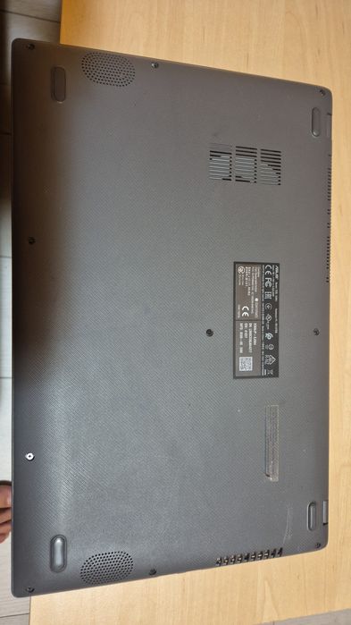 ASUS i7 Gen10 X509JP-EJ064 fabricat în mai 2020.