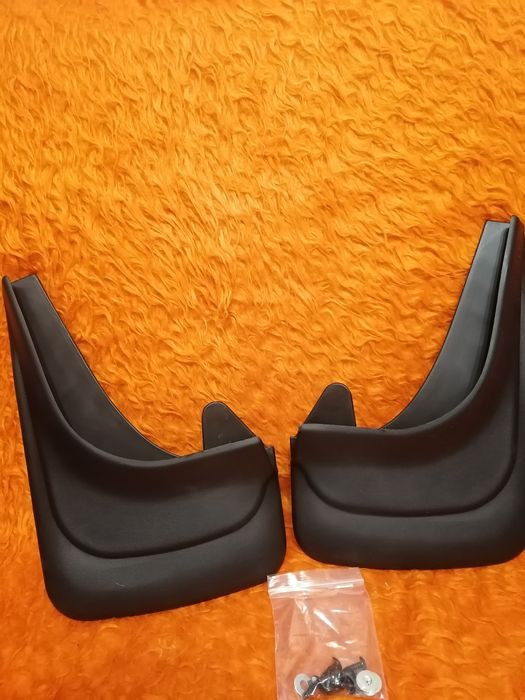 Apărători noroi NOI universale,45lei/setul