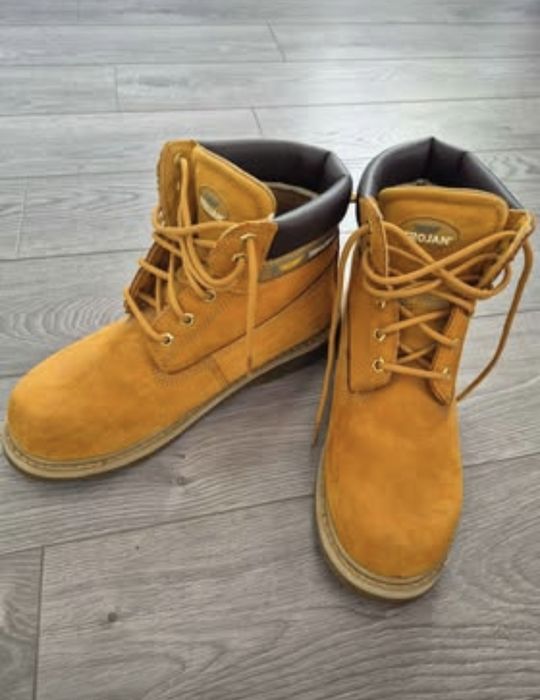 Safety boots for men / предпазни (защитни) мъжки обувки