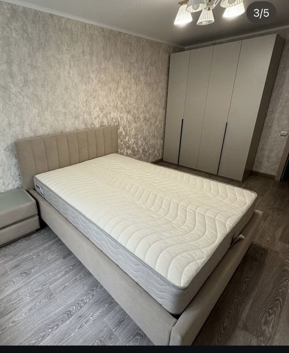 Продается двухспальная кровать