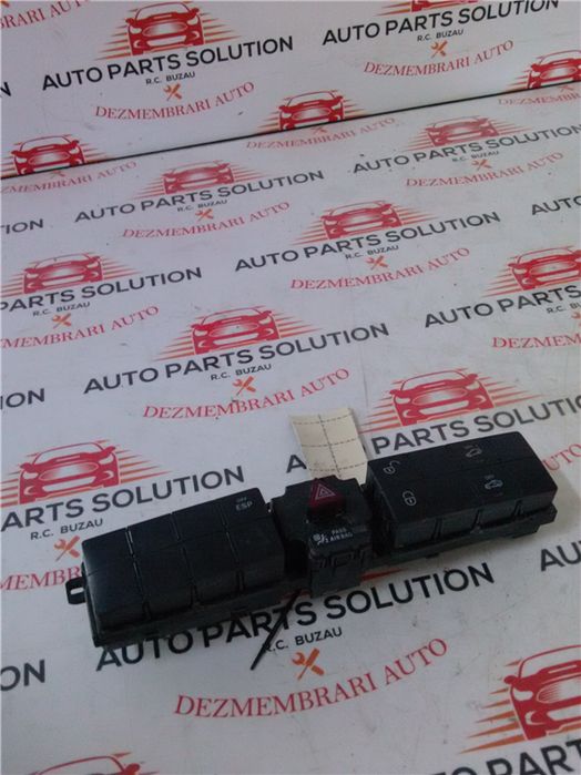 Butoane bord mercedes c class 2.2 cdi an fabr. 2005