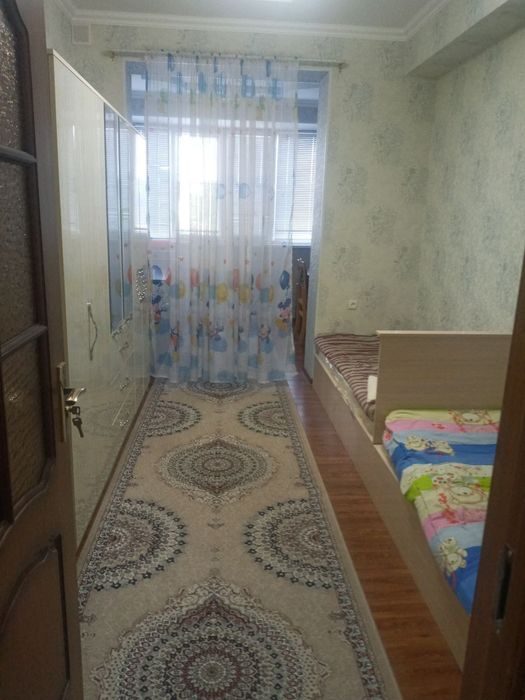 Центрда  Янги курилган Дом 3х квартира