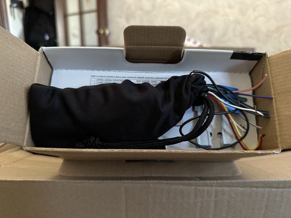 Автомагнитола KD-X351BT