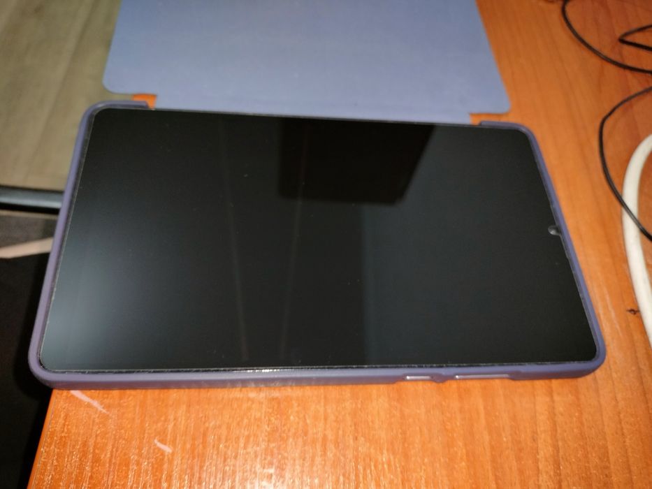 Продам планшет срочно Xiaomi redmi pad se 8.7 WiFi+sim