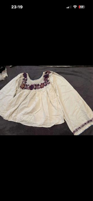 ie,fusta, cojocel au peste 100 de ani vechime