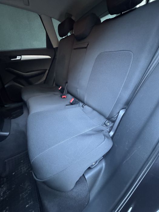 Huse  scaune+bancheta  Audi Q5