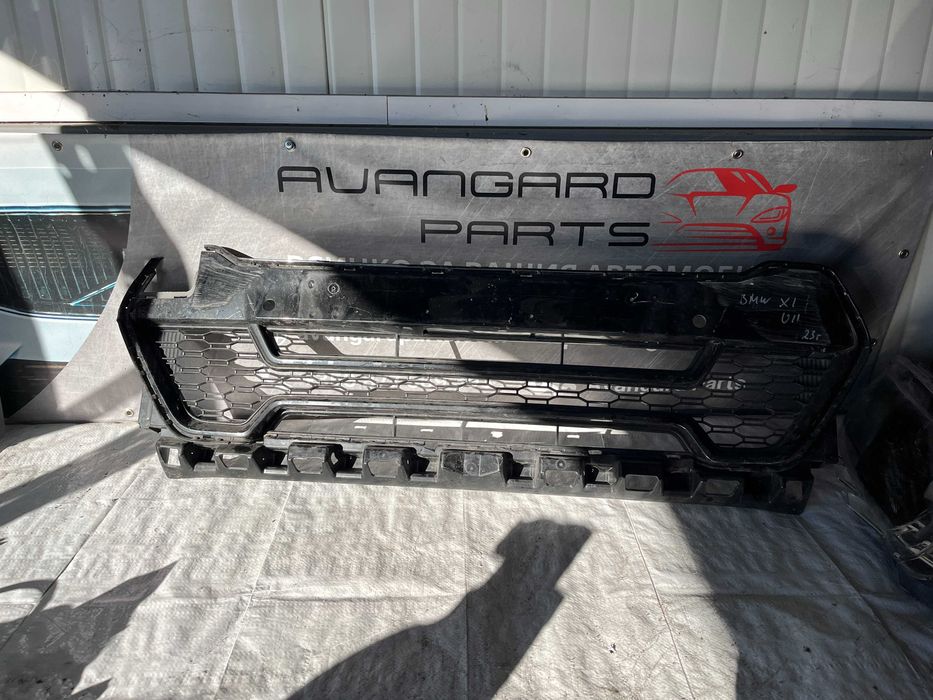 BMW X1 U11 предна решетка 2бр.