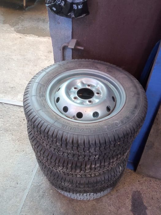 Колеса 205/70/R16