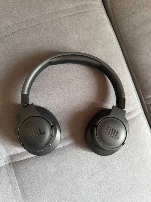 Наушники JBL 720ВТ