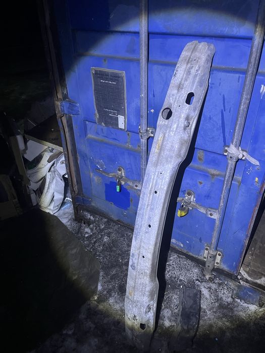 Балка усилитель бампера бмв е39