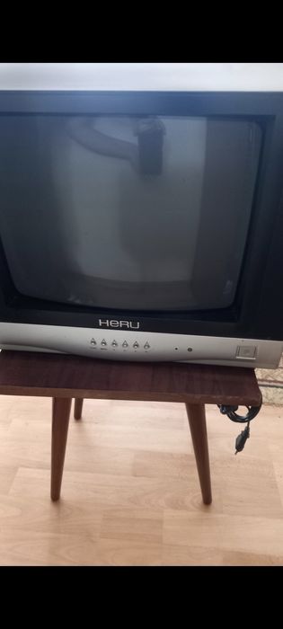 Mini TV cu tub  defect