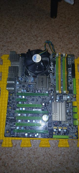 DFI LanParty + Intel Core 2 Duo E6550 + кулер