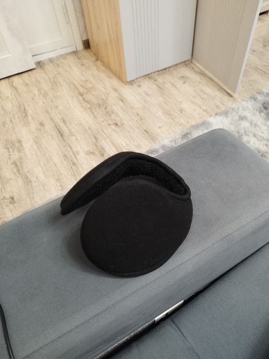 Зимние  наушники